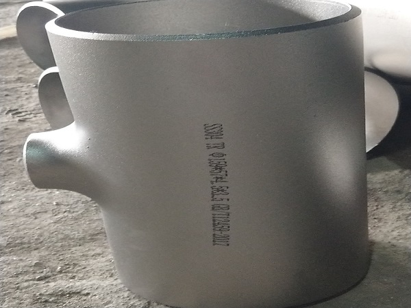 三通不銹鋼管件液壓機膨脹生產工藝